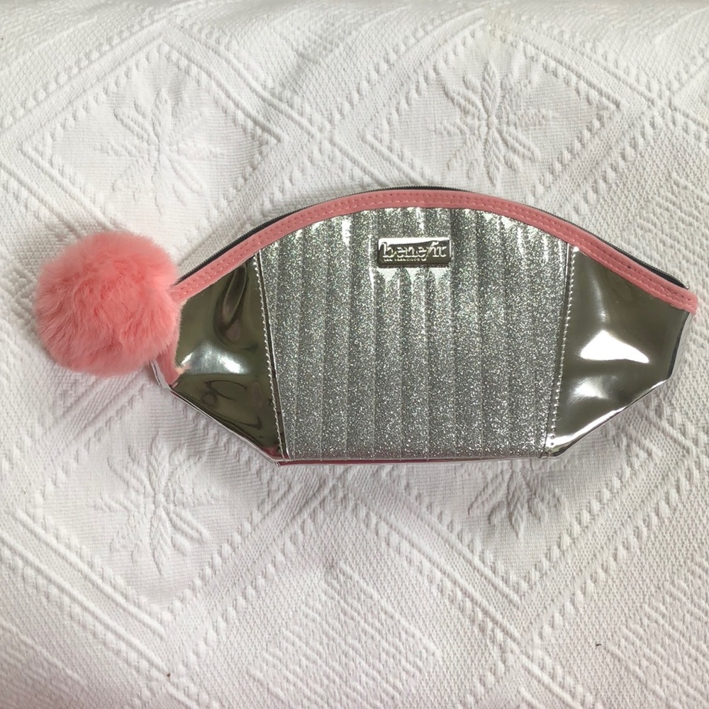 Benefit San Francisco lined dome cosmetic bag